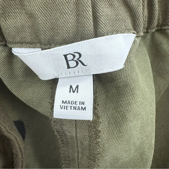 Banana Republic All Day Pant Olive Green Size Medium 8/10 Relaxed Fit Taper Leg - Picture 10 of 11